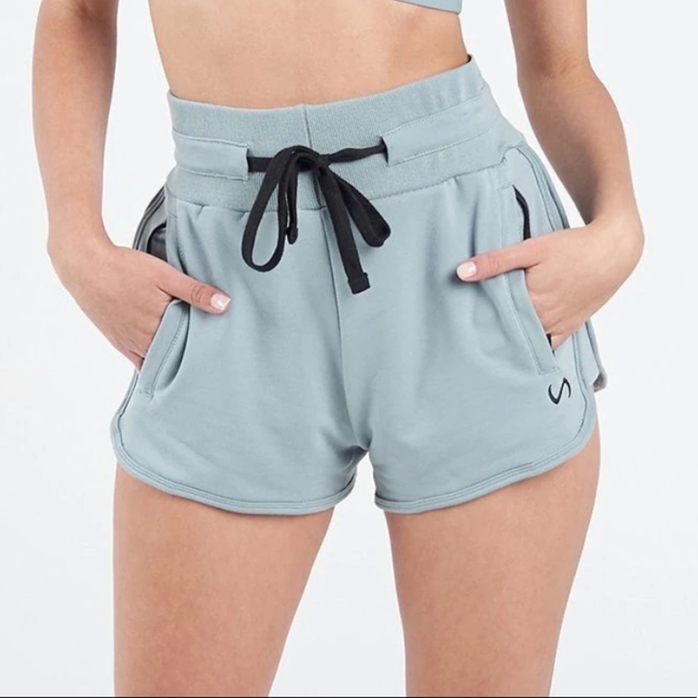 TLF high-waisted shorts size XS